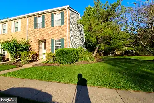 81 Quince Ct Photo 1