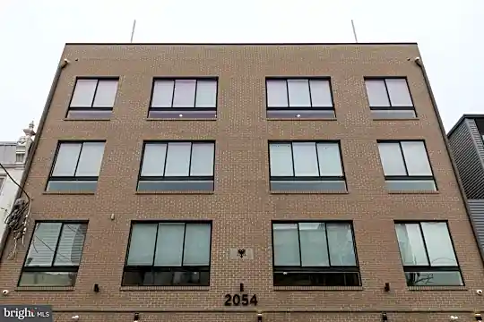 2054 N 2nd St #6 Photo 2