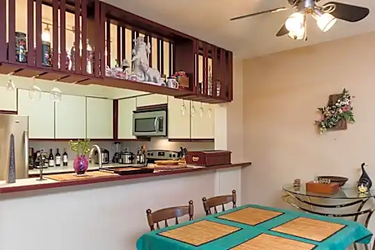 1203 Melville Square, Unit 114 Photo 2