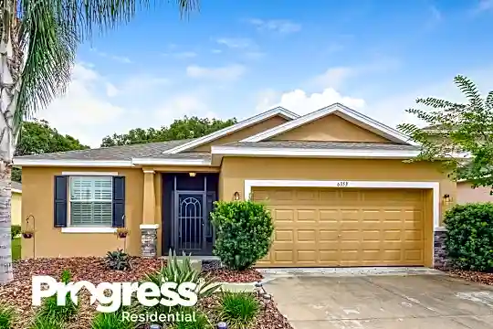 6353 Twin Bridges Dr Photo 1