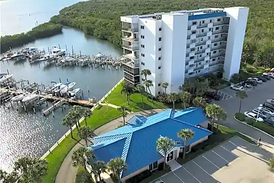 5167 N Hwy A1A #207 Photo 2