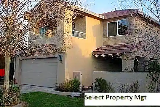2612 Catalina Ct Photo 1
