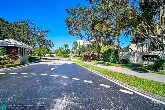 6463 La Costa Dr #604 Photo 1