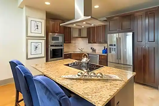 75 Riverway Photo 2