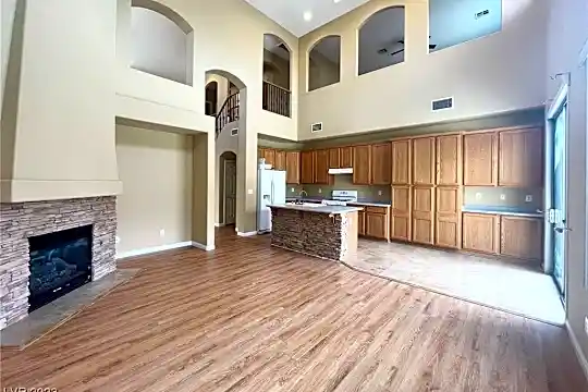 10795 Vemoa Dr Photo 2