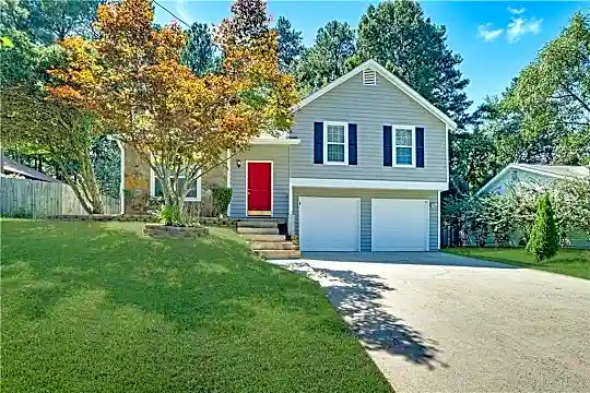 912 Shiloh Ridge Run NW Photo 1