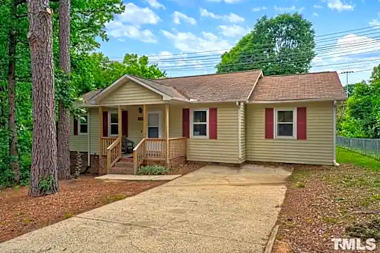 2408 Shirley St Photo 1