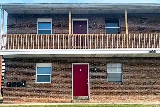 106 Lee Dr #THREE Photo 1