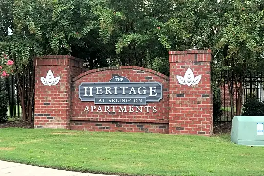 The Heritage at Arlington Apartment Homes Photo 2
