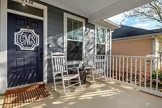 2436 Rain Lily Way Photo 2