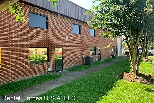 3437 Chandler Creek Rd Photo 1
