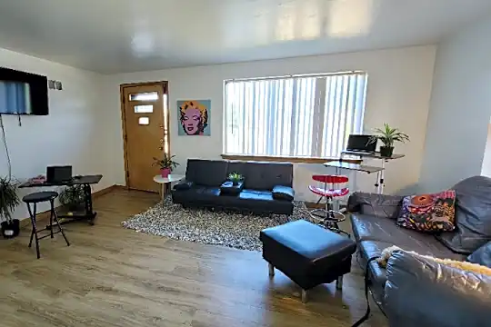 3411 S Howell Ave Photo 1