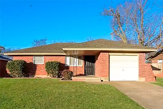 309 S Dallas Ave Photo 1