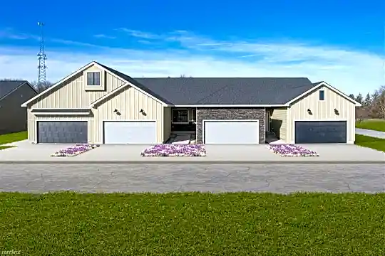 1052 NW Bethel Ln Photo 1
