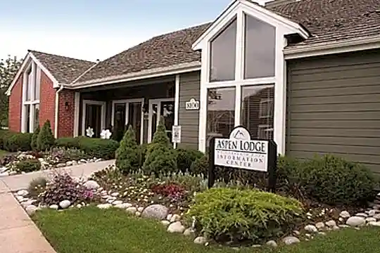 Aspen Lodge Photo 1