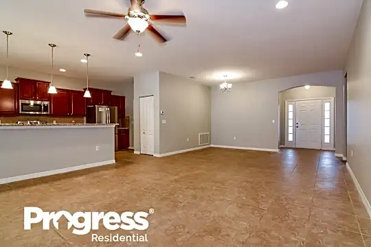 6353 Twin Bridges Dr Photo 2