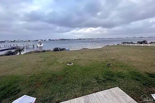 350 Fort Pickens Rd Photo 2