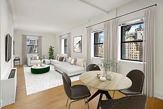 50 W 34th St. Photo 2