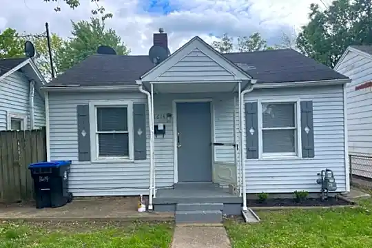 1614 Bicknell Ave Photo 1
