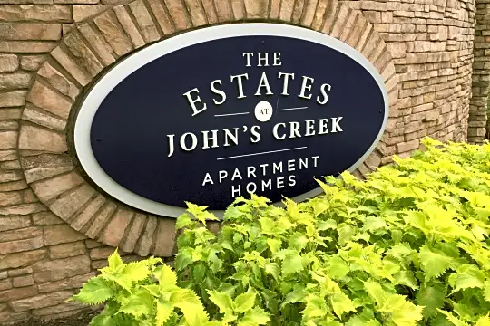 The Estates at Johns Creek Photo 2