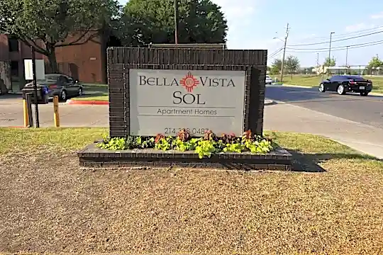 Bella Vista Sol Apartments Photo 2