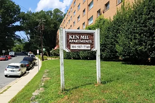 Ken Mil Apartments Photo 2
