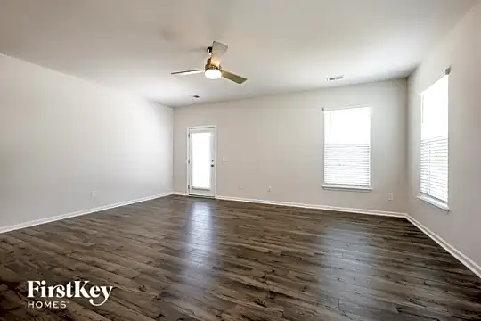 453 Yoshino Cherry Drive Photo 2