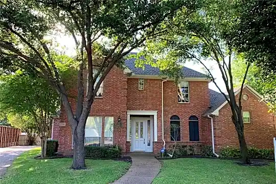 17906 Old Preston Ct Photo 1