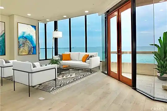 6115 E Seaside Walk Photo 1