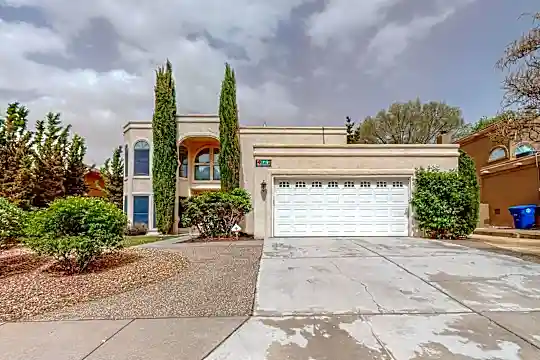 7616 Don Gaspar Dr NE Photo 1