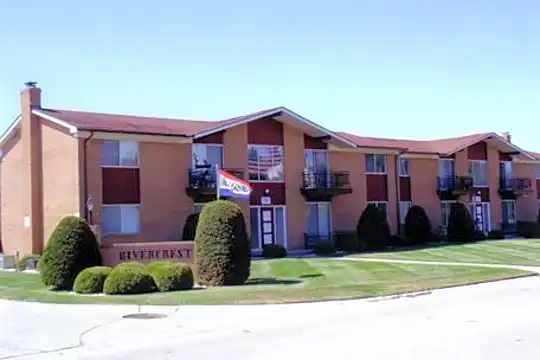 Rivercrest of Clinton Township Apartments Photo 1