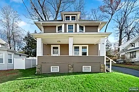 79 Broadway Photo 1