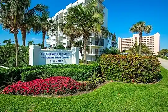5159 N Hwy A1A #111 Photo 1
