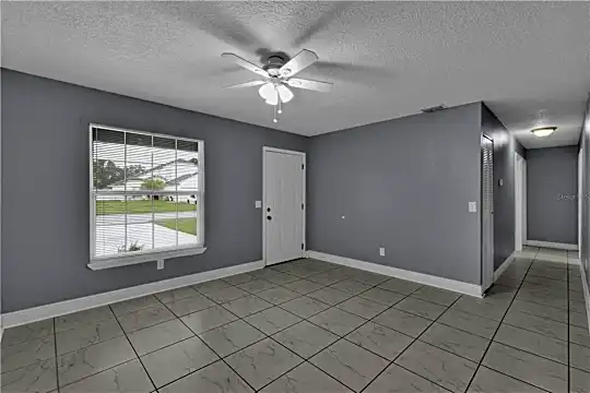 454 Bar Ct Photo 2