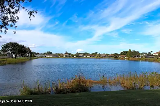 1118 Egret Lake Way Photo 2