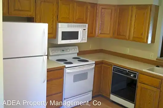 524 SW Higgins Ave Photo 2