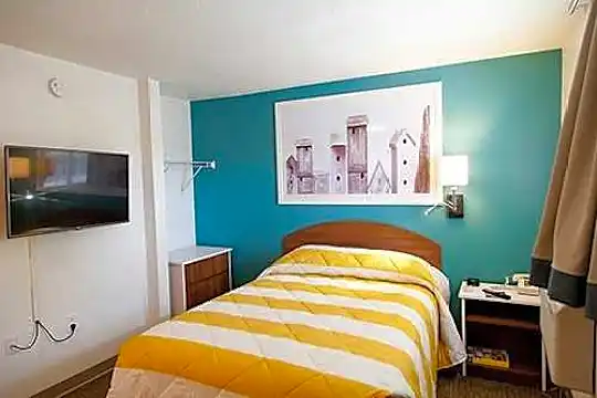 InTown Suites - Forest Lane (ZDT) Photo 1