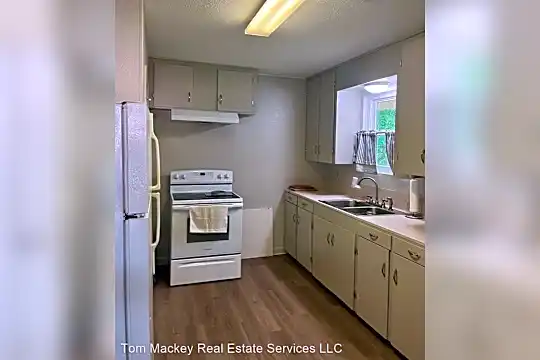 642 Kentucky Ave Photo 2