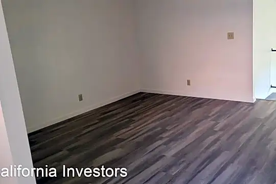 3644 Hallelujah Ct Photo 2