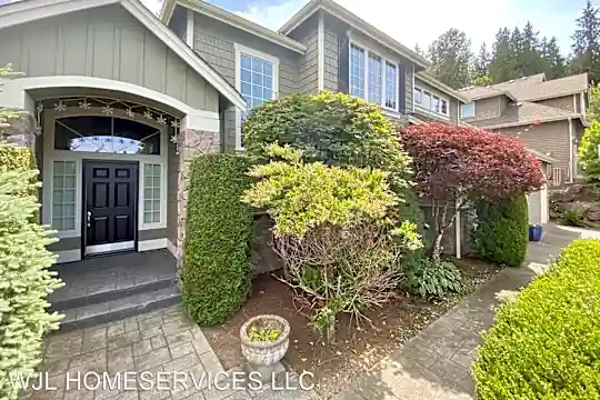 1418 235th Pl SE Photo 2