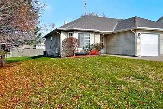 616 Autumn Ridge Ct Photo 2
