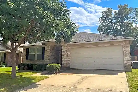 5309 Mountain Pointe Dr Photo 1