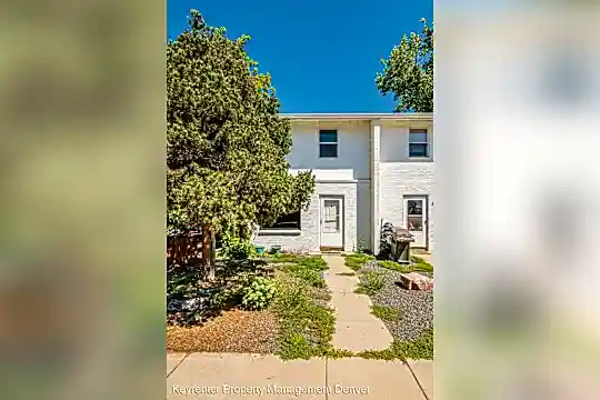 505 Pierce St Photo 2