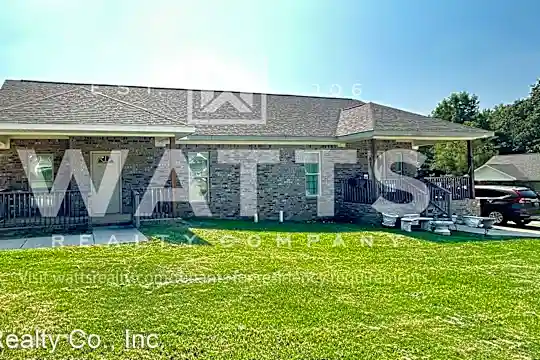 1436 Magnolia Dr Photo 1