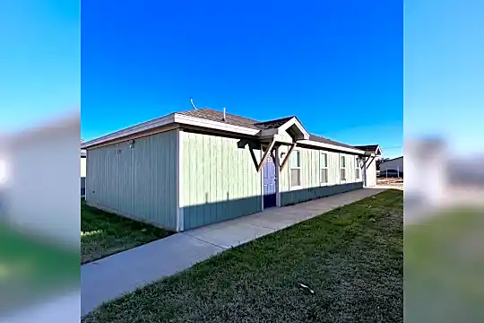 119 36th St Photo 2