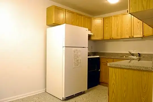 Church Street Apartments Photo 2