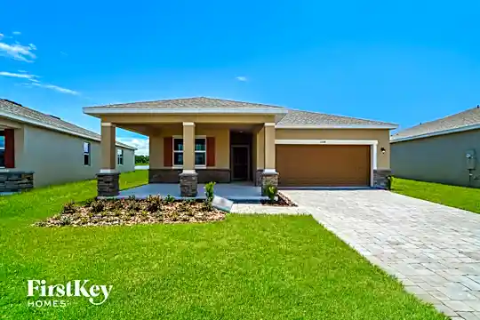 1594 Isleta Loop Photo 1