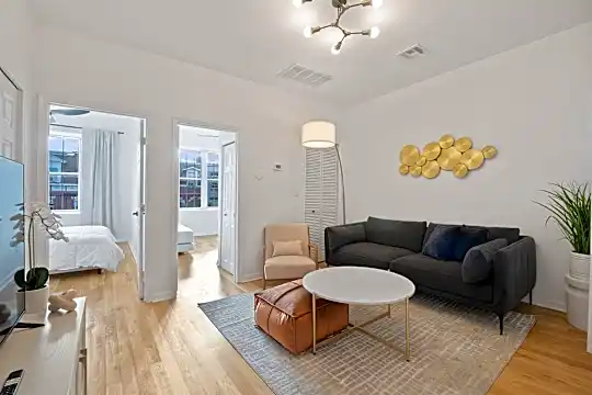 388 Communipaw Ave #3C Photo 2