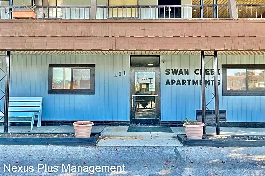 Swan Creek Apartments Photo 2