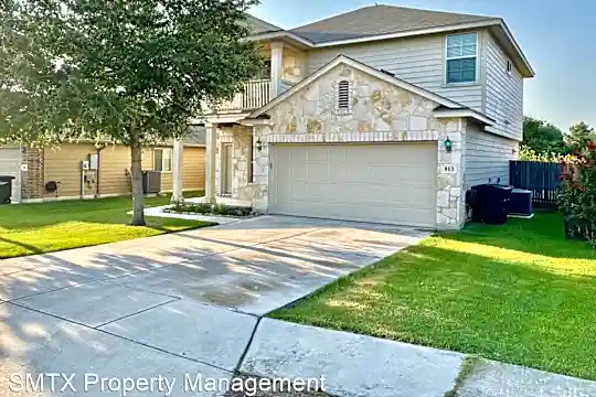 913 Lauren St Photo 1